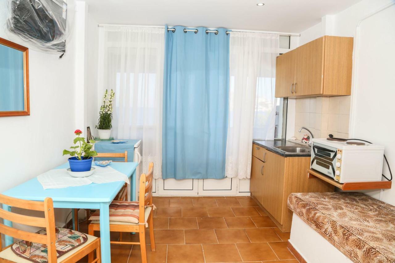 Tony's Alinda (Leros)